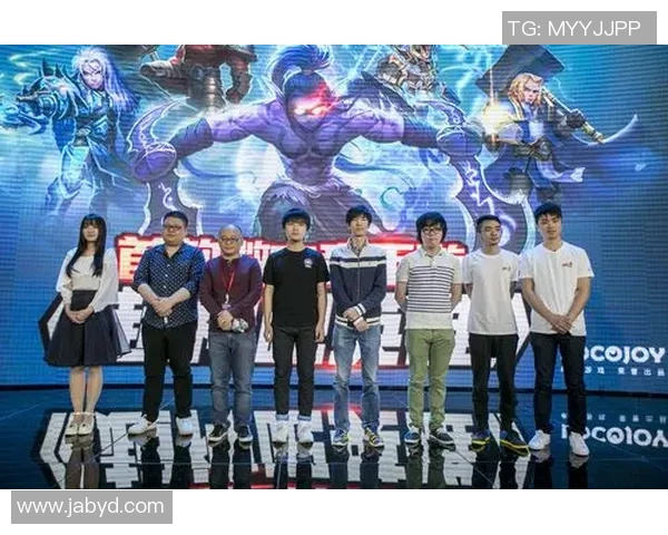 热议DOTA2FPX团队协作新模式引发电竞圈热潮与讨论