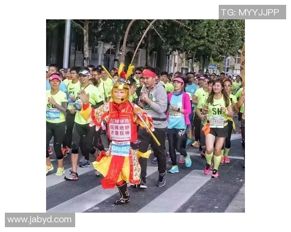 武汉街舞队在城市马拉松中的蜕变与成长历程揭秘